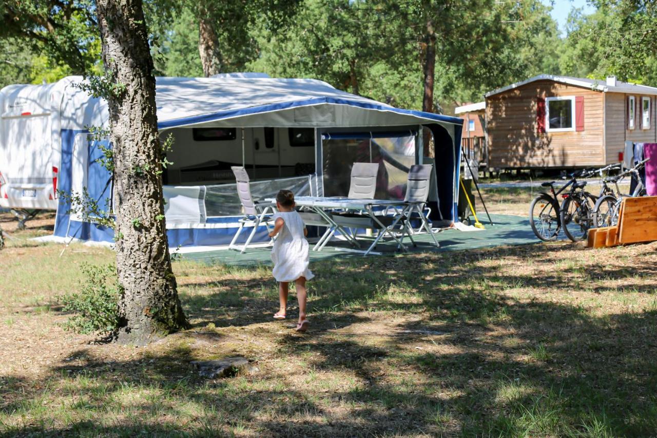 Camping Nature L'Airial ซุสตง ภายนอก รูปภาพ